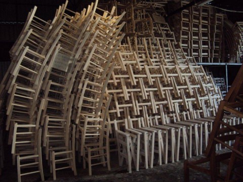 Εργοστάσιο Ζαμπούκας - Καρέκλες έτοιμες για παράδοση